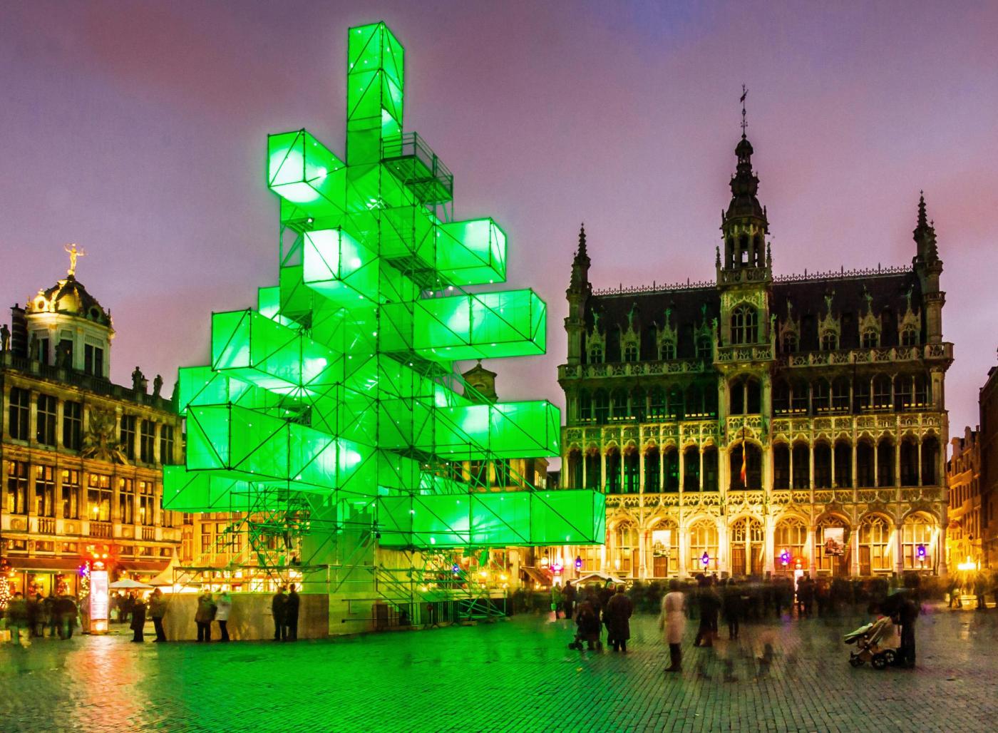 Albero Di Natale Più Alto Del Mondo Gli alberi di Natale più belli del mondo | Giornalettismo