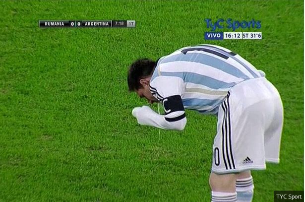 Il video di Messi che vomita durante Romania-Argentina