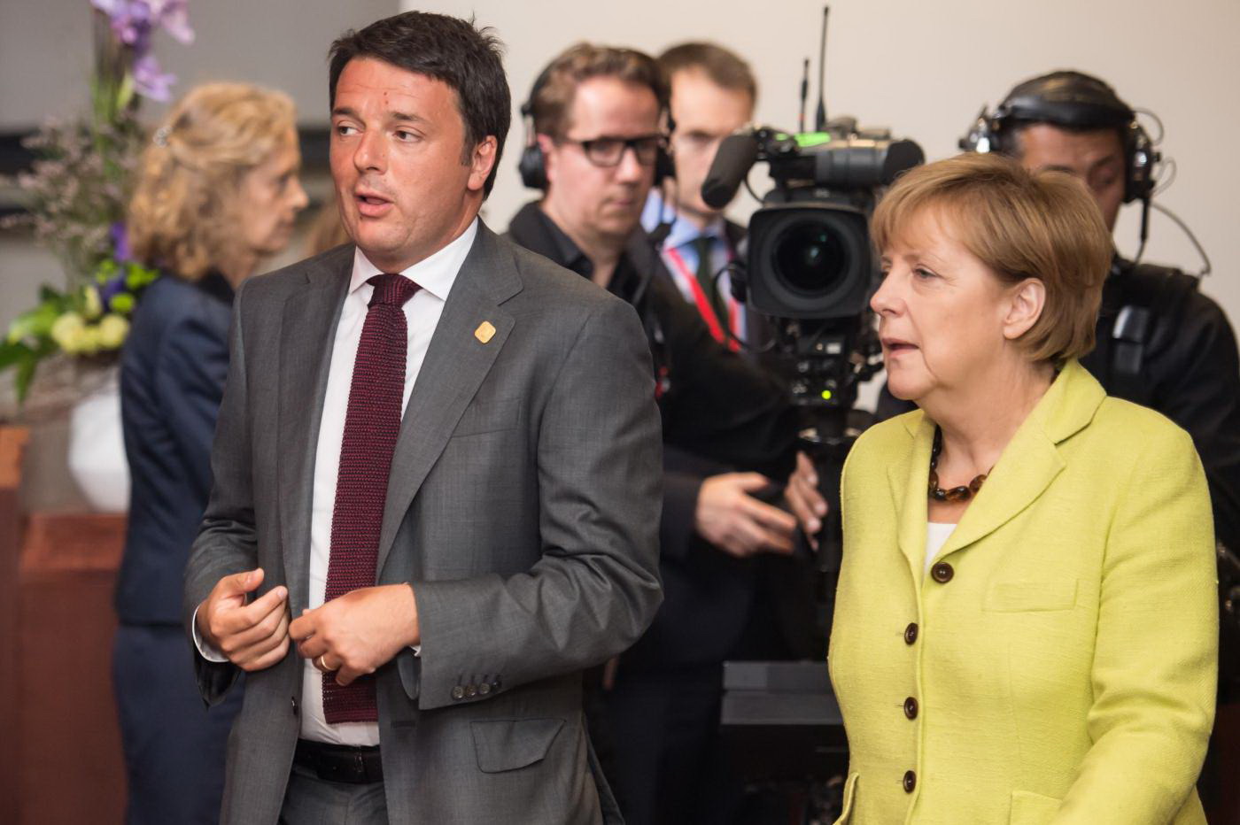Matteo Renzi e Angela Merkel (www.giornalettismo.com)