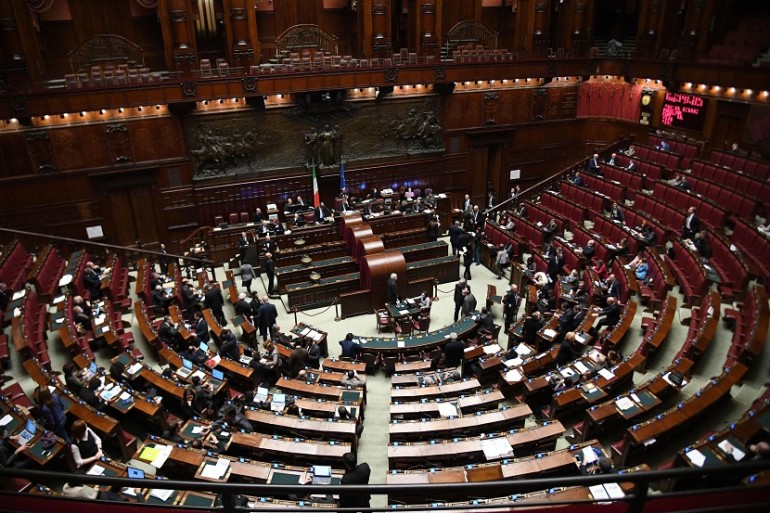 Come funziona la nuova legge elettorale giornalettismo for Ultime notizie parlamento italiano