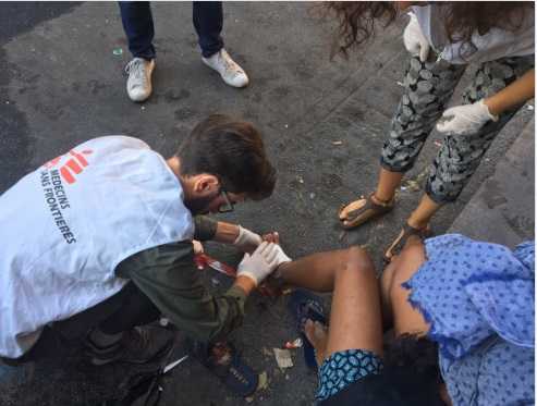 MSF e il racconto dell’orrore da Piazza dell’Indipendenza: «C’eravamo solo noi, zero ambulanze»