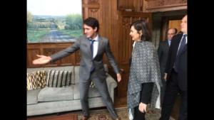 L’incontro tra la Boldrini e Trudeau: i complimenti del premier canadese per l’impegno contro le fake news