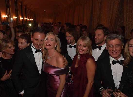 Federica Panicucci festeggia i suoi primi 50 anni con Berlusconi a Villa Gernetto