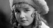 Lucille Ricksen - La piccola star del cinema muto è morta a 14 anni, affetta da tubercolosi. Era il 1925