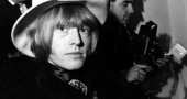 Brian Jones - Fu uno dei fondatori dei Rolling Stones. È stato trovato sul fondo della sua piscina il 3 luglio 1969. Aveva 27 anni