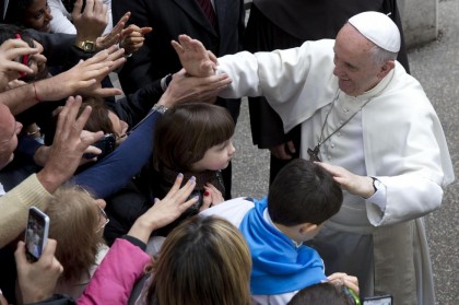 Papa Francesco incontra familiari vittime mafia con Don Ciotti