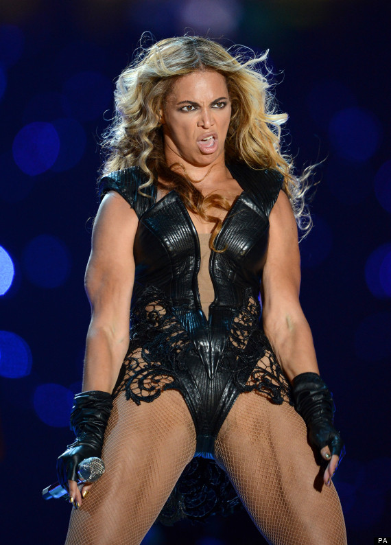 La foto di Beyoncé costato ai fotografi l'esclusione dal suo tour (Photocredit Huffington Post)