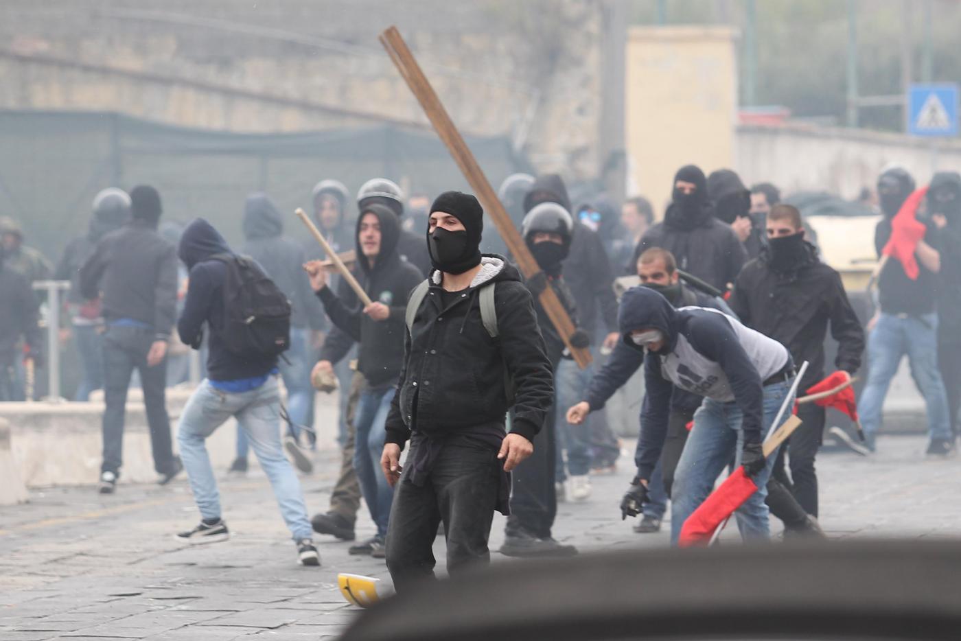 Protesta contro Sblocca Italia a Napoli