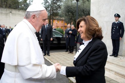 Severino con Papa Francesco (Foto LaPresse)