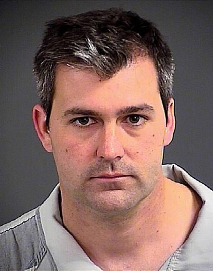 Police officer charged with murder over fatal shooting of Walter Scott