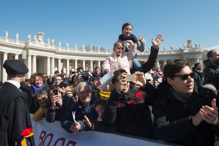  papa francesco giubileo 2015 folla