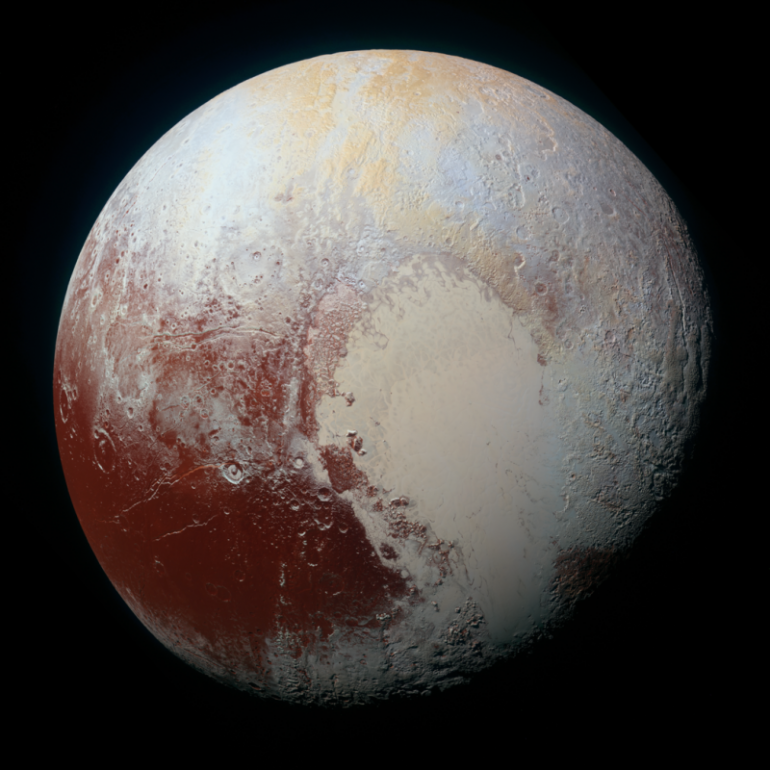 Plutone foto a colori